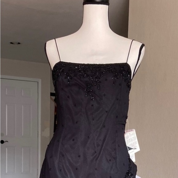 Beautiful black dress. Brand New with tags. - Picture 1 of 10